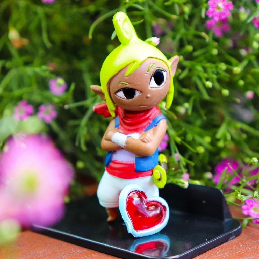 Nintendo Zelda Phantom Hourglass Tetra Gashapon Figure w/ Heart‎ Container New